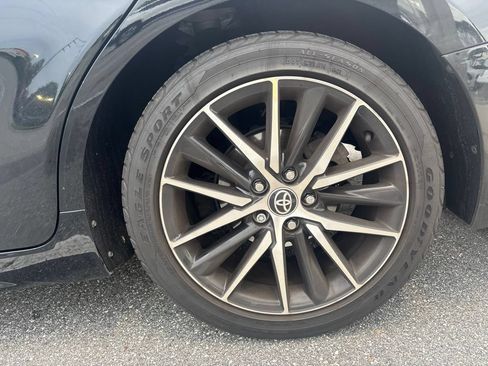 Used 2021 Toyota Camry SE FWD image 10