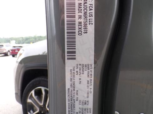 Used 2024 Jeep Compass Limited AWD/4WD image 34