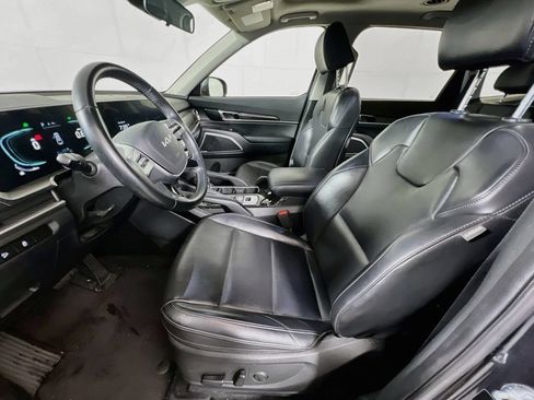 Certified 2024 Kia Telluride S w/ S Sunroof Package AWD/4WD image 13