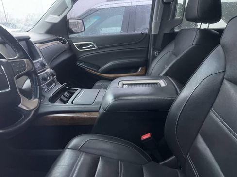 Used 2020 GMC Yukon Denali w/ Denali Ultimate Package image 23