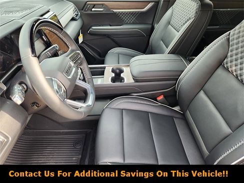 New 2026 GMC Acadia Denali w/ Super Cruise Package image 9