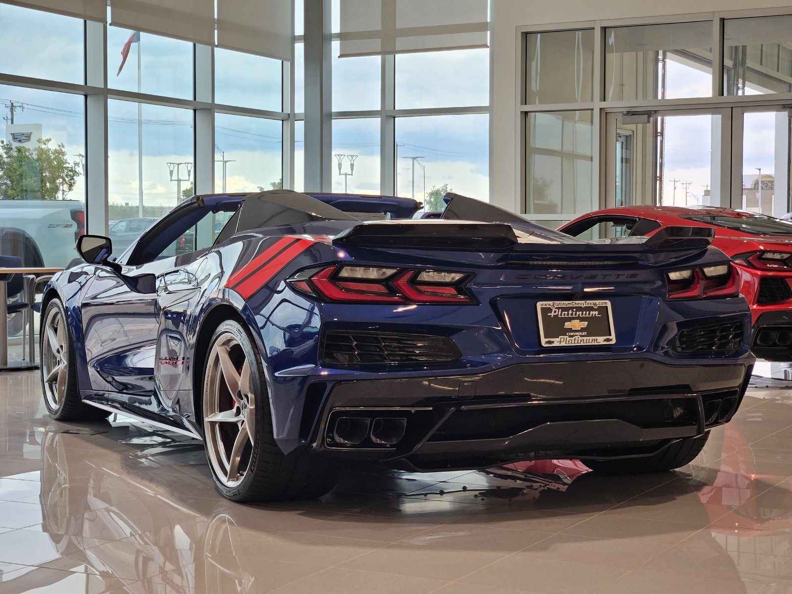 New 2027 Chevrolet Corvette Grand Sport w/ Z52 Sport Performance Package RWD image 3