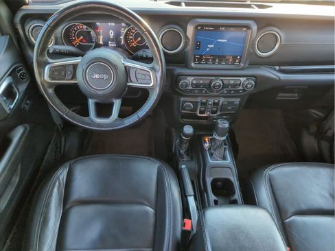 Used 2019 Jeep Wrangler Unlimited Sahara w/ Quick Order Package 24M Moab image 30