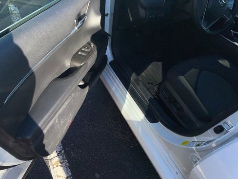 Used 2023 Toyota Camry LE image 10