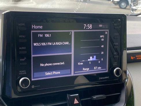 Used 2022 Toyota Corolla LE FWD image 23