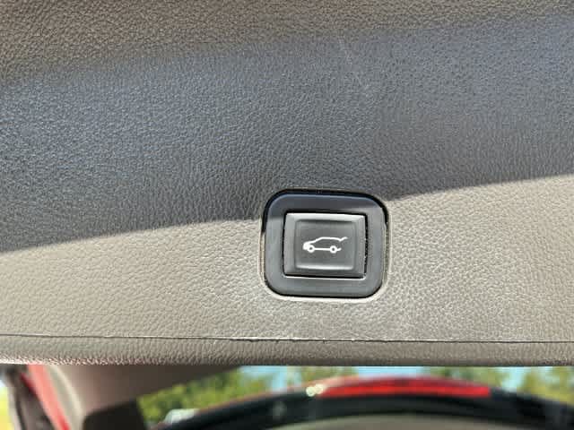Used 2015 Cadillac SRX Performance AWD/4WD image 31