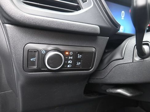 Used 2025 Ford Escape ST-Line w/ Tech Pack #1 FWD image 13