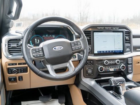 Used 2022 Ford F150 Lariat w/ Equipment Group 502A High image 15