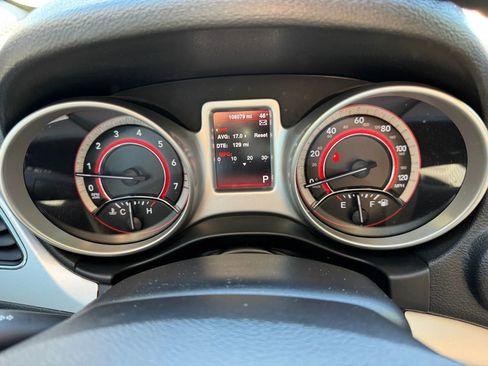 Used 2013 Dodge Journey SE image 23