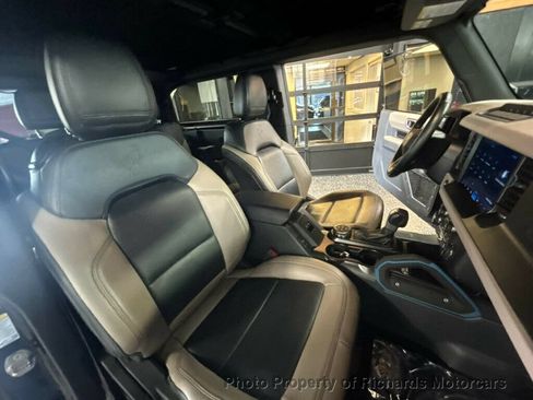 Used 2023 Ford Bronco Wildtrak AWD/4WD image 20