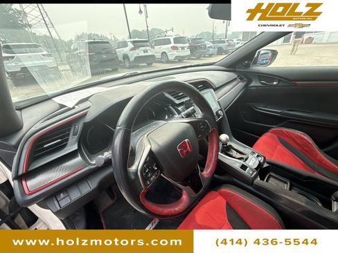 Used 2019 Honda Civic Type R image 10