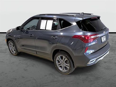 Used 2021 Kia Seltos S AWD/4WD image 2