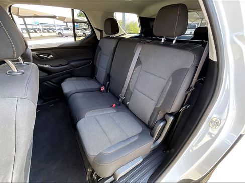Used 2020 Chevrolet Traverse LS image 20