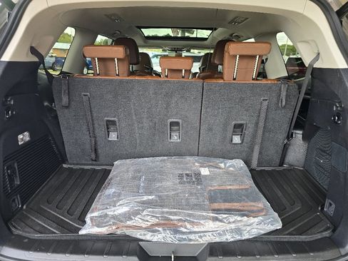 Used 2021 Subaru Ascent Touring w/ Popular Package #2A image 25