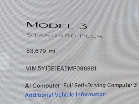 Used 2021 Tesla Model 3 Standard Range RWD image 10
