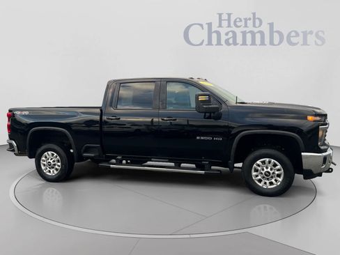 Used 2024 Chevrolet Silverado 2500 LT w/ Convenience Package AWD/4WD image 5