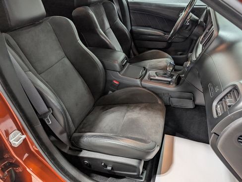 Used 2020 Dodge Charger R/T w/ Plus Group image 20