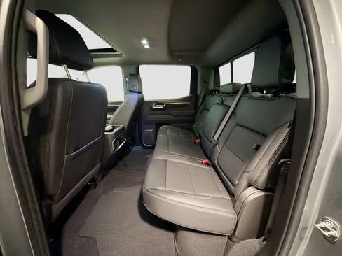 Used 2025 GMC Sierra 1500 Denali AWD/4WD image 22