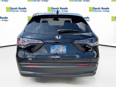 Certified 2025 Honda HR-V LX image 7
