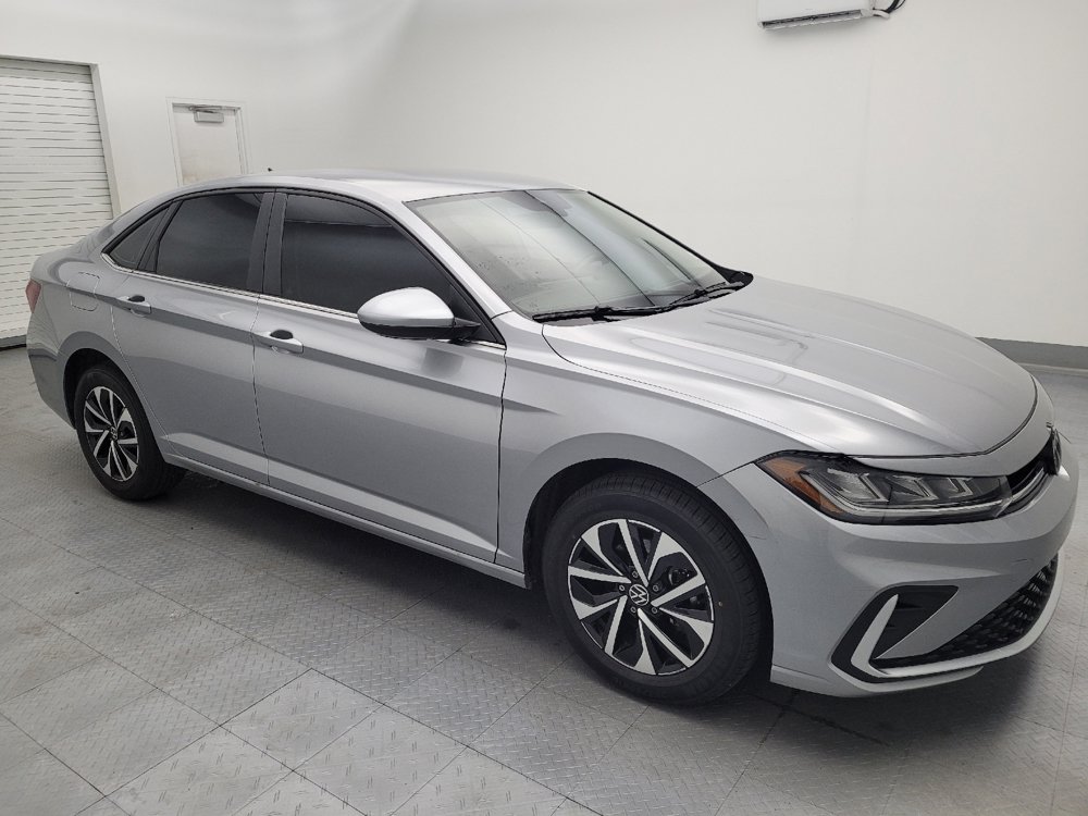 Used 2025 Volkswagen Jetta S FWD image 11