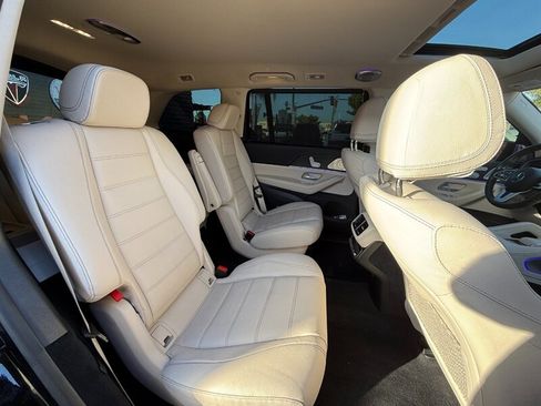 Used 2021 Mercedes-Benz GLS 580 4MATIC image 55