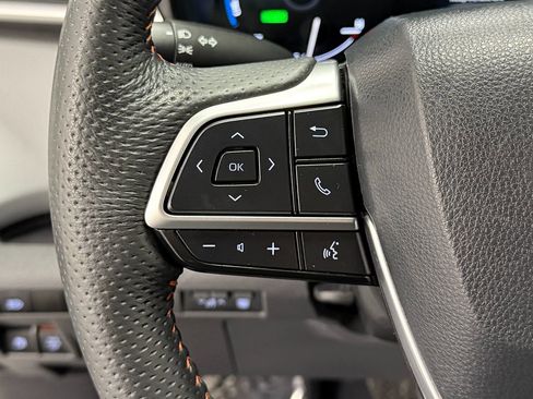 Used 2024 Toyota Sienna XSE image 20