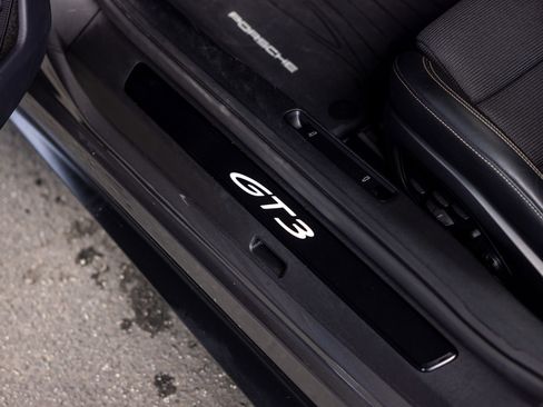 Certified 2023 Porsche 911 GT3 RWD image 29