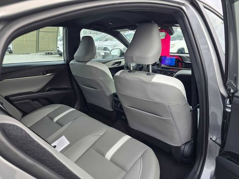 Certified 2025 Toyota Camry LE image 16