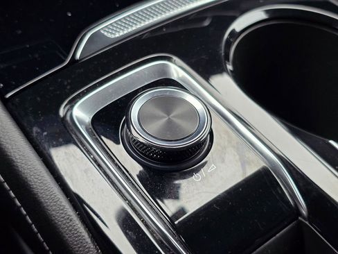 Used 2024 Buick Envision Preferred image 33