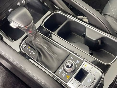 Used 2024 Kia Telluride SX Prestige X-Line AWD/4WD image 18