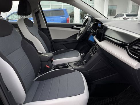 New 2026 Volkswagen Taos S image 23