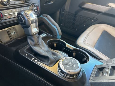 Used 2021 Ford Bronco Wildtrak image 43