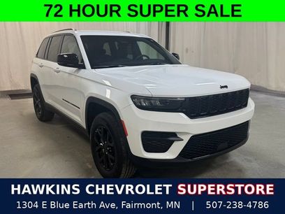 Used 2025 Jeep Grand Cherokee Altitude