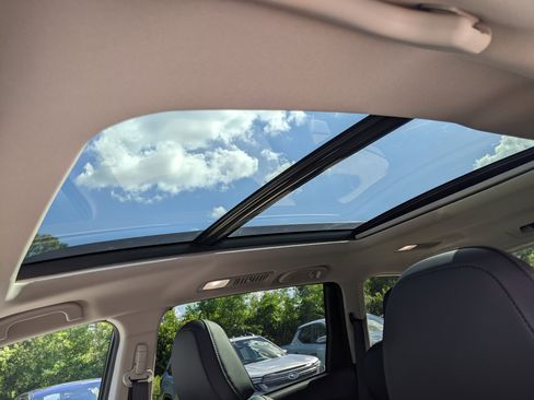 New 2025 Subaru Ascent Touring image 18