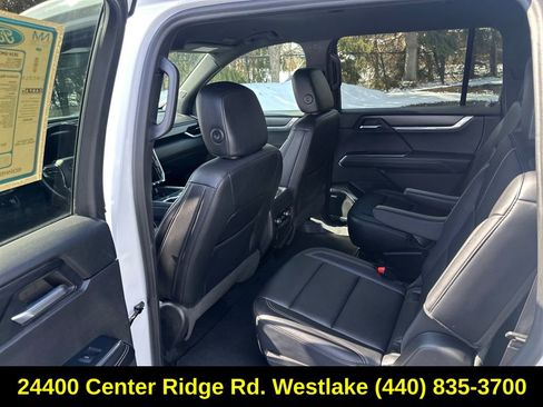 Used 2024 GMC Acadia Elevation FWD image 19