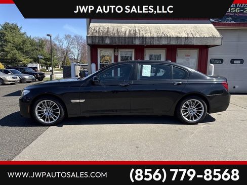 Used 2013 BMW 750Li xDrive AWD/4WD image 1