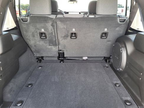 New 2025 Jeep Wrangler Sahara w/ Technology Group image 12