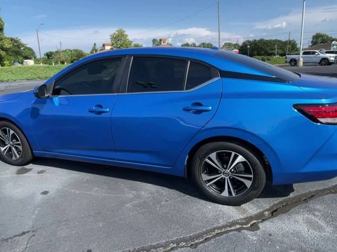 Used 2022 Nissan Sentra SV w/ Trunk Package FWD image 6