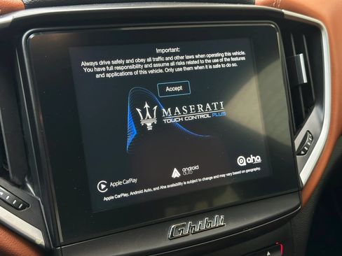 Used 2018 Maserati Ghibli RWD image 29