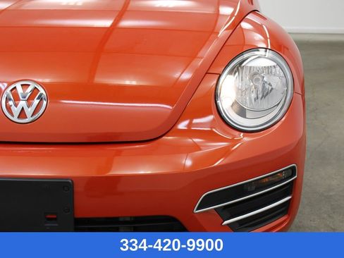 Used 2019 Volkswagen Beetle 2.0T S image 7