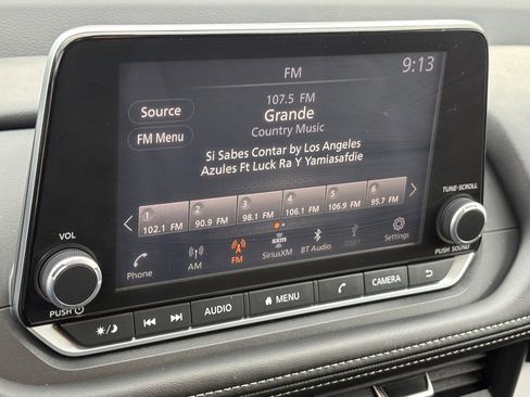 Certified 2026 Nissan Rogue SV w/ SV Premium Package image 21