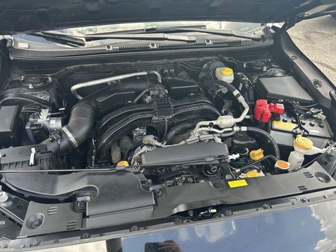 Certified 2025 Subaru Crosstrek 2.0i Premium AWD/4WD image 27