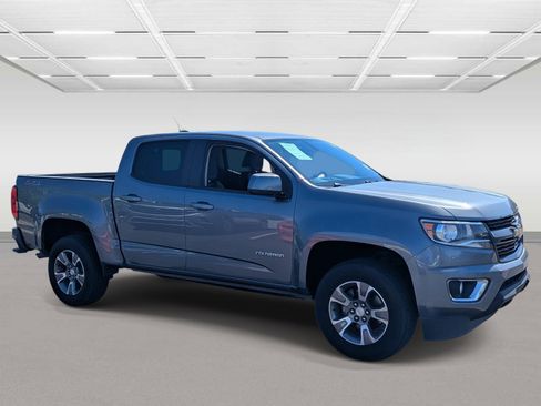 Used 2018 Chevrolet Colorado Z71 image 7
