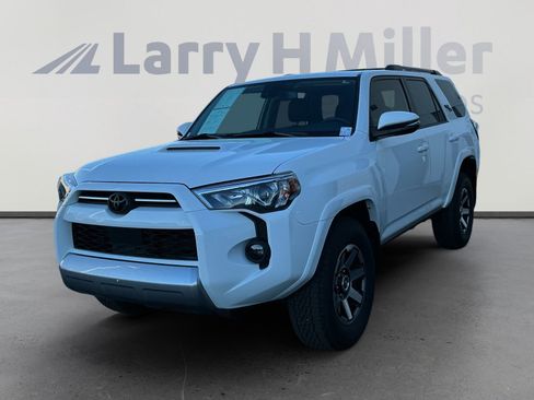 Certified 2023 Toyota 4Runner TRD Off-Road Premium image 1