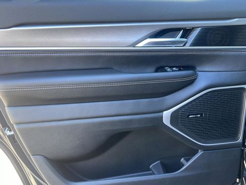 New 2026 Jeep Grand Wagoneer Limited AWD/4WD image 26
