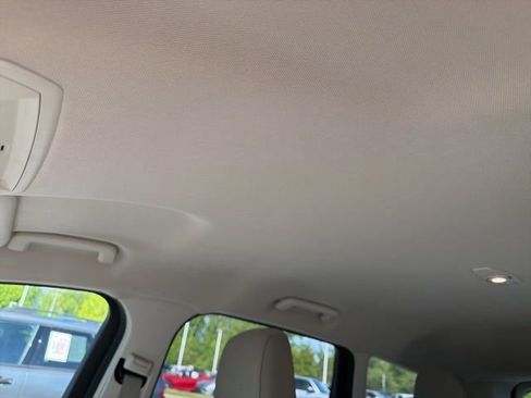 Used 2018 Ford Escape SE AWD/4WD image 4