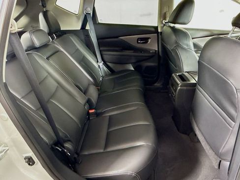 Certified 2022 Nissan Murano SV image 28