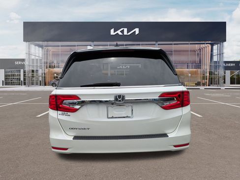 Used 2018 Honda Odyssey EX-L image 5