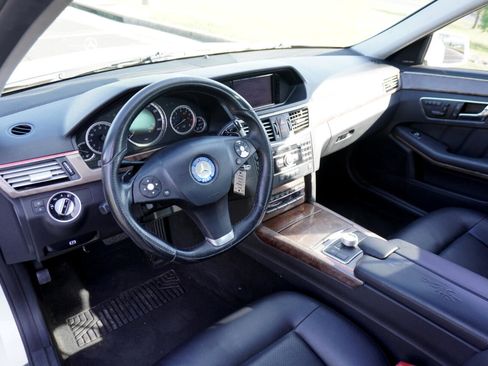 Used 2011 Mercedes-Benz E 350 E350 Sedan 4MATIC image 15