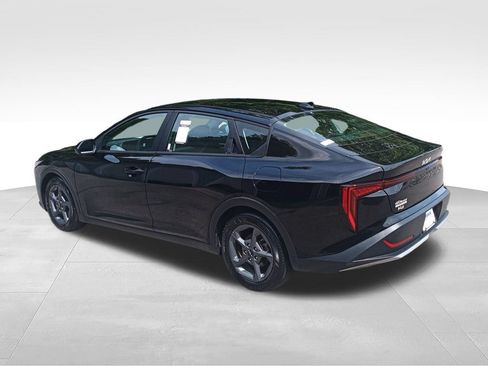 Used 2025 Kia K4 FWD image 4
